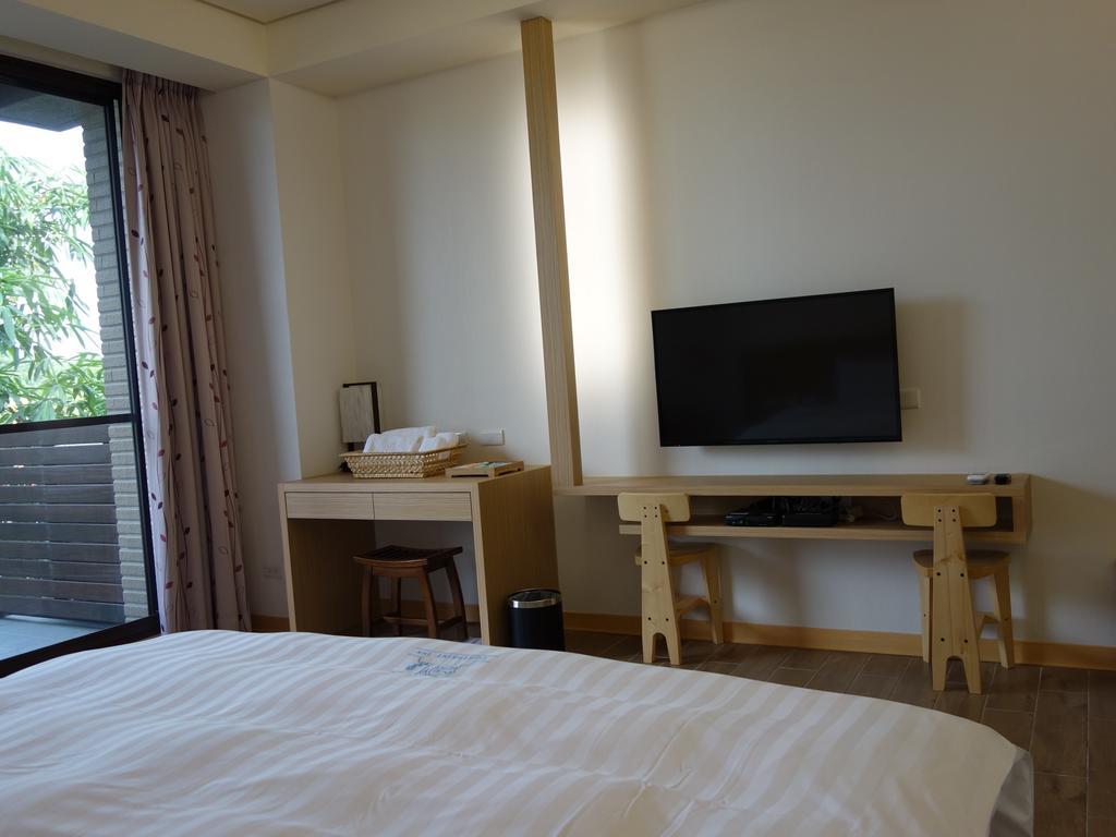 兩腳詩集綠活學旅 L 全自助入住平日旅館 L Jiji Bagian luar foto